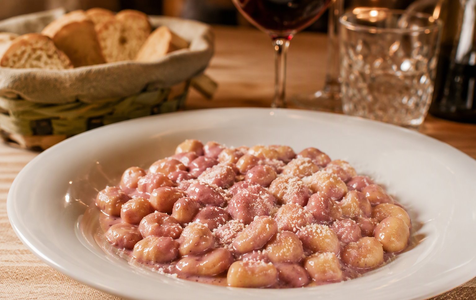 Gnocchi fatti in casa al Sagrantino